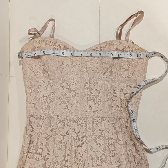 BCBGMaxAzria - Picture 5 of 16